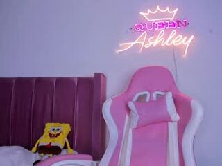 ashley_ospino's Picture