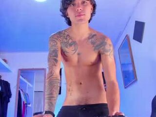 eren_blade_'s Picture