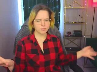 manic_pixie_'s Picture