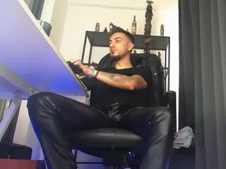 romaniamaster1's Picture