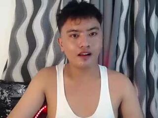 xxhotloyd_cummerx's Picture